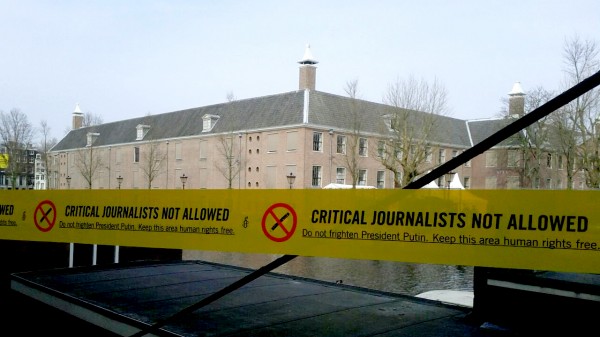 anti-putin-amsterdam-600x337