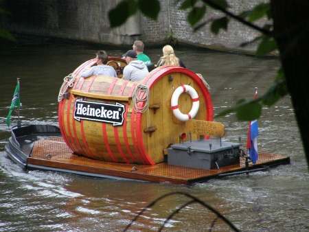Heineken Tiny Boat - Geldersekade Canal Amsterdam